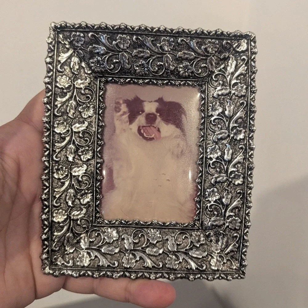 N/A vintage ornate
